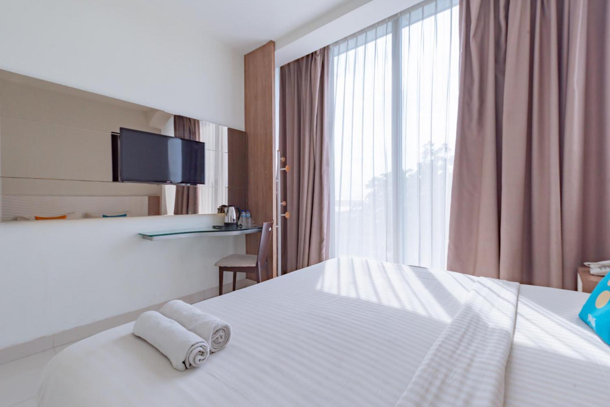 Sans Hotel Diemdi Kiaracondoong Bandung Dış mekan fotoğraf
